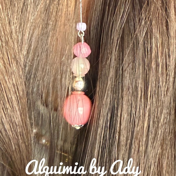 Gradient Pink and Silver Dangle Earrings - Picture 3 of 3